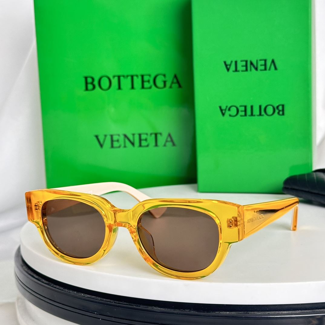 Bottega Veneta Sunglasses